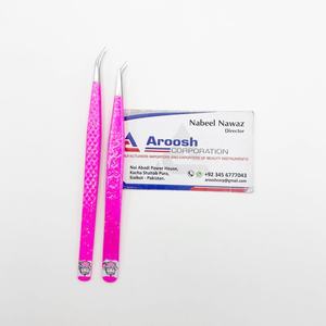 Pince à épiler en acier inoxydable de couleur rose pour extensions de cils 45 degrés Diamond Heart Grip durable - Product Image 5