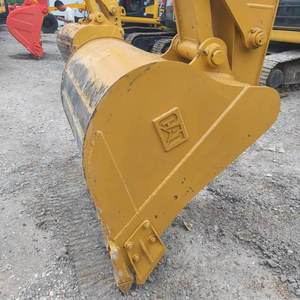 Excavatrice sur chenilles Caterpillar 320D2 d'occasion, modèle 2023, avec composant moteur principal, rapport et inspection vidéo - Product Image 6