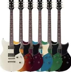 Guitarra Yamaha Revstar RSS20BL Negra de Primera Calidad, Selector de 5 Posiciones, Conectividad USB, Sonido Envolvente, Diseño Portátil, 3 Años de Garantía - Product Image 3