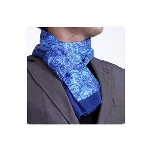 Bufanda Azul Marino de Lana con Estampado Digital de Doble Cara para Hombre, Talla Única - Product Image 2