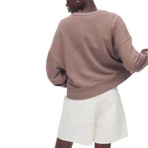 Sweat femme unisexe Logo personnalisé sweat à capuche surdimensionné col rond Streetwear haut court pull tricoté pull col rond OEM - Product Image 5