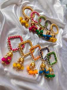 Sangeet Mehendi Ganey Ganai Dosti Gaana Maiyo cadeaux faveurs accessoire de mariage Punjabi-Hathphool Kaleera-Mehendi Bracelet - Product Image 2