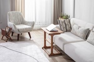 Table d'appoint moderne en forme de C Table pour ordinateur portable Plateau TV Hauteur de table 24 "Pour bureau à domicile Hôtel Restaurant Utilisation - Product Image 4