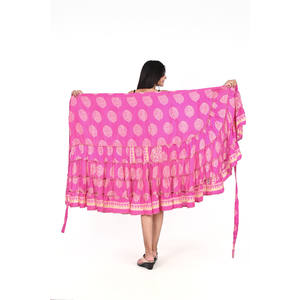 Jupe portefeuille sari recyclée de style bohème Tissu viscose léger Taille réglable Coupe fluide pour les festivals de plage d'été - Product Image 6