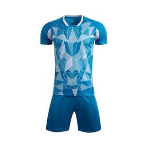 Uniformes de fútbol con estilo para hombres y mujeres con material ligero Nombre personalizado y logotipo Impresión de ropa de fútbol - Product Image 6