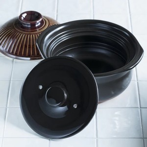 Fabriqué au Japon Authentique Ustensiles de cuisine en céramique Durable Chrysanthème Fleur Donabe Cuiseur à riz - Product Image 5