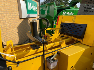 Para Empacadoras Cuadradas Hollandd Hayliner 275 con Motor, Alta Productividad, 2 Años de Garantía, Buen Estado para la Compra - Product Image 3