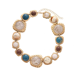 قلادة عصرية بتصميم قلب ضخم للنساء، مجوهرات خرزية أنيقة، إكسسوارات أزياء بانك وغوثية للشارع - Product Image 4