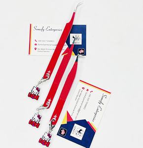 แหนบติดขนตา Hello Kitty รุ่นมืออาชีพจาก Somofy Enterprises ผลิตจากสแตนเลสอย่างดี ทนทาน ด้ามจับสีแดง - Product Image 5