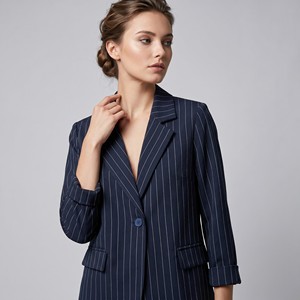 Blazer Oversize con Bottoni e Sottili Righe - Product Image 3