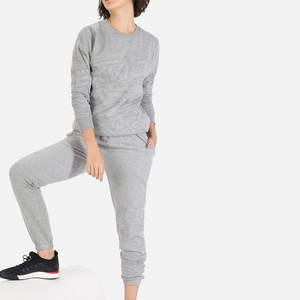 ชุดออกกำลังกายผู้หญิงแบบสวมใส่สบาย ผลิตโดย OEM  ชุดวอร์มพลัสไซส์ ชุดจ็อกกิ้ง ชุดลำลองแบบสั่งทำพิเศษ - Product Image 5