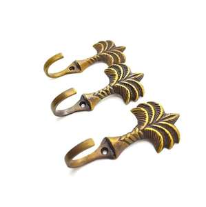 Crochet mural en métal antique, crochet mural rustique robuste de style ferme, quincaillerie en fonte en gros pour commandes en gros - Product Image 2