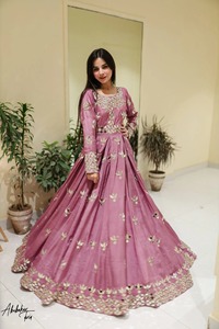 Vestido Tradicional Anarkali de Chifón para Mujer, Estilo Lehenga Choli Maxi, para Fiestas, Ropa Cultural Étnica Pakistaní e India - Product Image 4