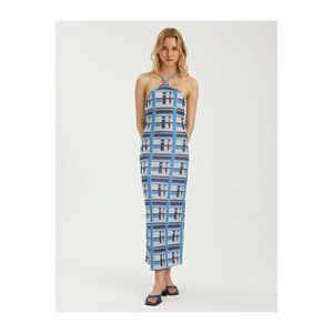 Robe midi en tricot BGN S23D325 avec col halter et motif en dentelle, style féminin élégant, Turquie - Product Image 1