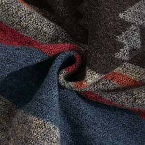 Sweat à capuche unisexe personnalisé en polaire épaisse avec doublure en fourrure Sherpa Pull d'hiver chaud et moelleux avec fermeture éclair de haute qualité avec poche à capuche au col - Product Image 6