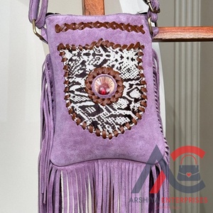 Nouvel arrivage de mini sacs à main en cuir Tan Boho Western pour femmes Style hippie tressé daim fourrure frange gland sac à bandoulière en nylon - Product Image 1