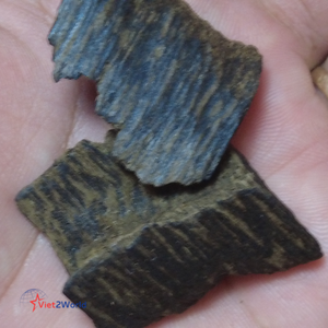 เครื่องพ่นธูปไม้กอบกลิ่นไม้ชั้นเยี่ยมใช้ในงานทางศาสนาที่มีคุณภาพสูงเครื่องพ่นน้ำมันหอมระเหยจากเวียดนาม - Product Image 3