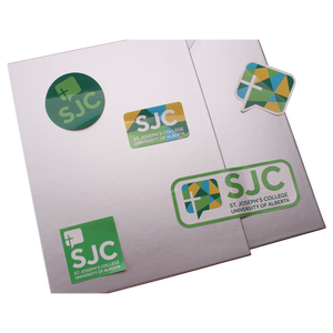 Prêt à expédier 100 pièces d'autocollants en vinyle imperméables découpés à la forme pour ordinateurs portables, gobelets, coques de téléphone et agendas - Product Image 1