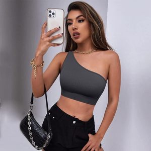 Conjunto de ejercicio acanalado de 4 piezas activo para mujer, Sujetador deportivo sólido transpirable, cuello redondo, un hombro, Tops, pantalones cortos de cintura alta en la parte delantera - Product Image 3