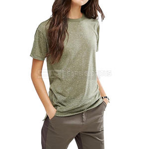 Camiseta de algodón para mujer, corte ajustado, cuello en V, manga corta, transpirable, suave, cómoda, informal, de verano, a la moda, sencilla y moderna. - Product Image 3