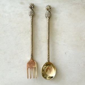 Juego de servidor de ensalada Premium MOQ bajo de metal de acero inoxidable de diseño superior indio de 2 piezas mayorista de fabricante de productos personalizados - Product Image 5