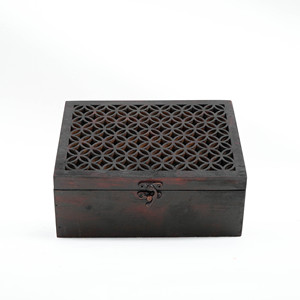 Vintage <b>Small</b> Wooden Square <b>Gift</b> <b>Box</b> Made From Premium Wood and Featuring Elegant Detailing Best Price Wholesale-From Viet Nam - Product Image 3