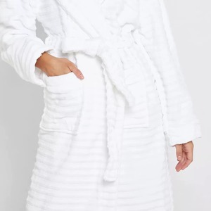 2026 New Arrivals High Quality Vintage Breathable <b>Waffle</b> Soft Plus Size Elegant Bathrobe for Women Solid Front Logo Spring - Product Image 5