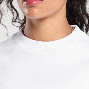 Jersey corto de mujer de alto rendimiento, sudadera recortada moderna para yoga y moda callejera, sudaderas con capucha recortadas OEM - Product Image 5