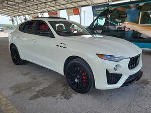 ก๊าซเทอร์โบคู่แฝด8สปีดที่430bhp 2022ที่เป็นธรรมใช้อย่างประณีตมาเซร่า Ti Levante Modena S AWD