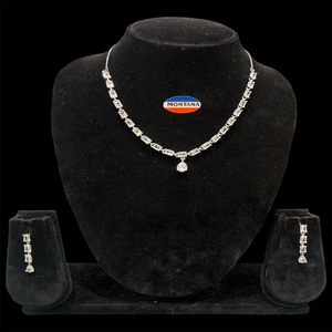 Juego de collar y aretes de diamantes artificiales de lujo para mujer, perfecto para bodas, fiestas, festivales y uso diario de la moda - Product Image 2