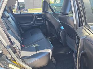 Toyota 4Runner TRD Off-Road Premium 4WD d'occasion 2022 - Product Image 2