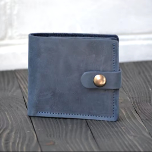 Best Selling High Quality Men's Bifold Vintage Style Genuine <b>Leather</b> <b>Wallet</b> Short Length Custom Logo Anti-Theft Direct Factory - Product Image 1