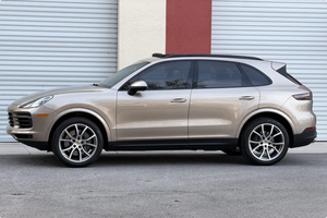 LISTO PARA CONDUCIR - USADO, VOLANTE A LA IZQUIERDA |   CONDUCCIÓN DERECHA |   PORSCHE CAYENNE S 2019 - Product Image 4