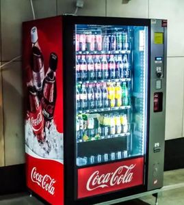 Máquina Expendedora Automática de Autoservicio con Pantalla Táctil y Múltiples Métodos de Pago, para Papas Fritas, Pollo y Pizza, Disponible las 24 Horas, con 1 Año de Garantía - Product Image 2