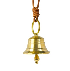 Décoration de petite cloche suspendue en laiton vintage pour la maison et le jardin de Noël pour les aimants de réfrigérateur promotionnels - Product Image 1