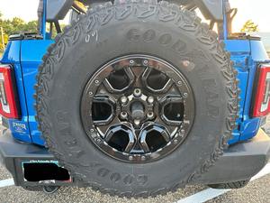 Bronco Wildtrak 2022 ~12,000 Millas, EcoBoost V6, 4WD, Paquete Sasquatch, Mayormente sin Modificaciones - Product Image 3