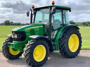 Tractor Utilitario Usado de Origen Estadounidense con Motor, Caja de Cambios, Bomba y Motor - Uso Agrícola, Entrega Rápida, Probado e Inspeccionado - Product Image 3