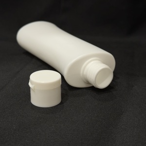 Bouteille cosmétique en plastique HDPE d'origine vietnamienne de 200 ml, ensemble APS 110 pour liquides et comprimés, avec bouchon intérieur anti-fuite à nervures C0426 - Product Image 2