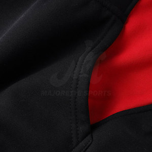 เสื้อฮู้ดดี้สตรีทแวร์ผู้ชายสไตล์ร่วมสมัย เสื้อผ้าลำลองพรีเมียมสำหรับแฟชั่นแนวเมืองและสวมใส่ในชีวิตประจำวัน - Product Image 5