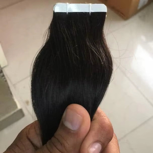 Nouvel arrivage Extensions de cheveux vierges indiens de haute qualité 20-30 pouces Double trame Remy Soft Body Wavy Machine Cuticle Aligned Tape - Product Image 1