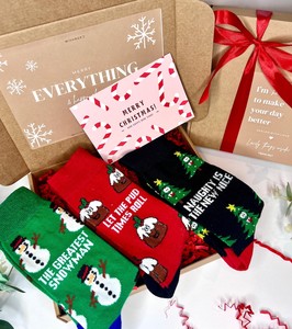 Chaussettes de Noël personnalisées Chaussettes Crew en coton personnalisées avec logo Père Noël Bonhomme de neige Arbre Cadeau de vacances pour hommes Femmes Fabricant de chaussettes - Product Image 3