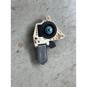 Moteur électrique de lève-vitre avant droit MERCEDES Classe B W245 1ère série (05>11) A1698204442 - Product Image 5