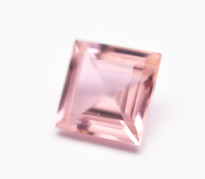 Morganite rose 10 mm à 12mm, corindon de laboratoire à facettes coupe carrée, pierre précieuse en vrac pour la fabrication de bijoux, taille unique pour une conception personnalisée - Product Image 3