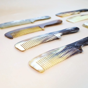 Premium Handcrafted Natural Buffalo Horn Small <b>Smooth</b> Comb Elegant Fashionable Anti-Static Women's <b>Tool</b> Personalized Option - Product Image 2