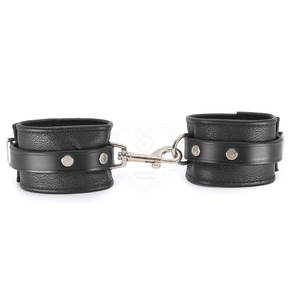 สายรัดหนังสำหรับทุกเพศคุณภาพระดับพรีเมียมให้สายรัดหนังที่ปิดได้อย่างปลอดภัย - Product Image 4