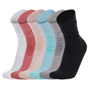 ODM Baseball Sports Crew Chaussettes Logo Personnalisé Respirant Maille Éponge Boucle Coussin Semelle Multi Couleur Chaussette Athlétique JZVINA Usine - Product Image 1
