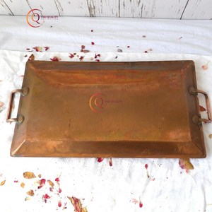 Bandeja de servicio de cobre Chapado en diseñador decorativo Forma rectangular con asa Bandeja de servicio de cobre puro Hecho en suministros de India - Product Image 6