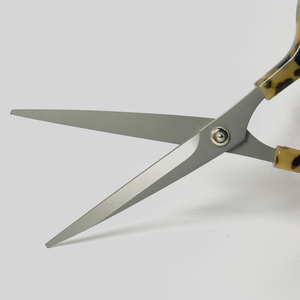 5.5" Ergonomic Handle Right-Handed Straight Edge Stainless Steel Customizable Professional Sharp <b>Hairdressing</b> <b>Scissors</b> Brown - Product Image 4