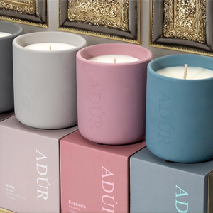 Aikun เทียนหอมถั่วเหลืองหรูหราเทียนหอมสำหรับตกแต่งบ้านโถเซรามิคโรงนาเทียนหอมสีขาวฉลากส่วนตัว - Product Image 1