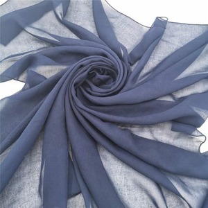 Écharpe en tissu de coton personnalisée de haute qualité pour les femmes respirant léger solide couleur unie Style de mode vêtements quotidiens femmes écharpe - Product Image 4